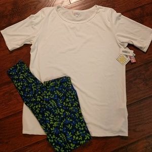 Solid white 3XL lularoe gigi top